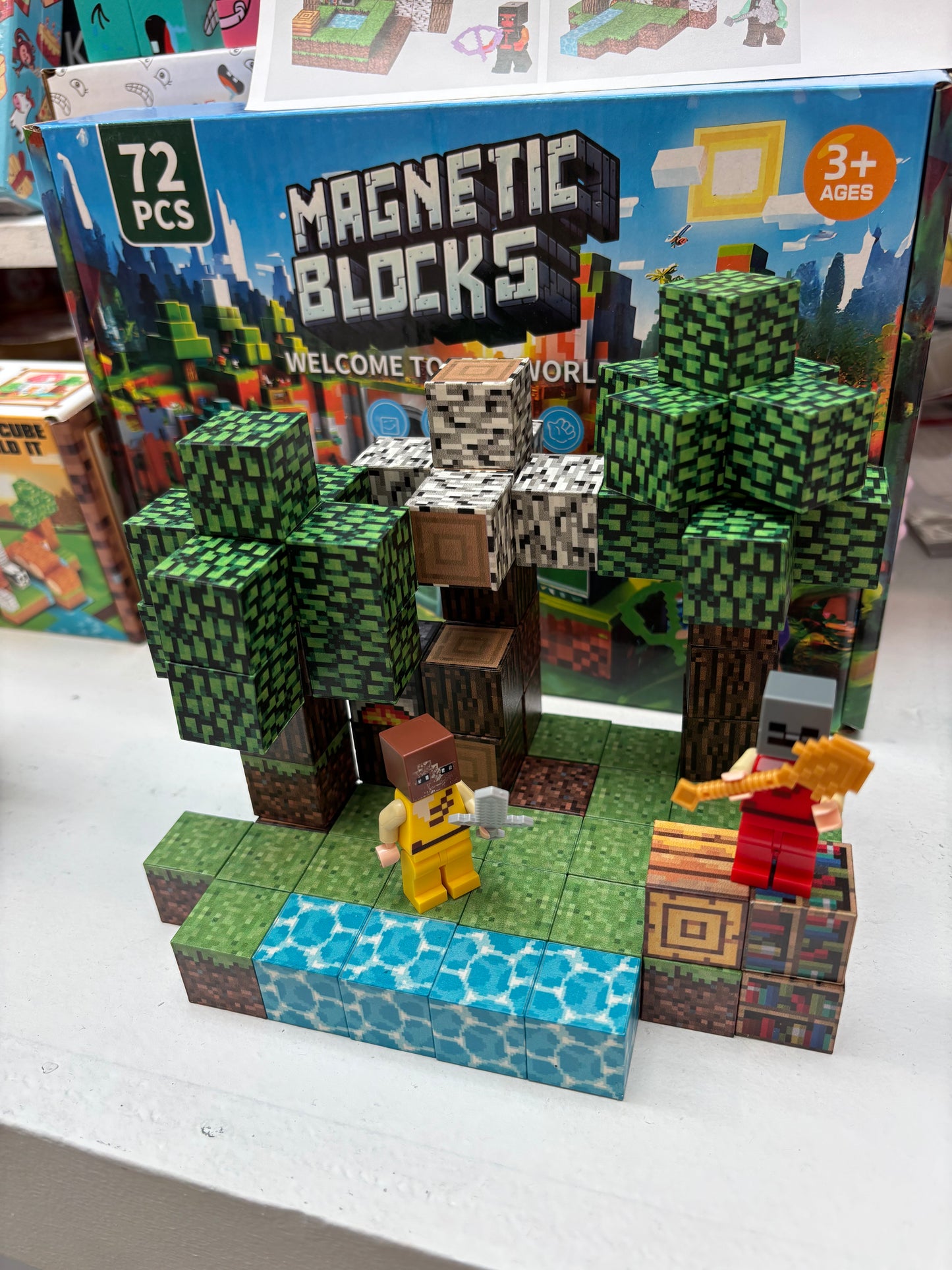 Bloques Magnéticos, Build Mine Magnet World Set