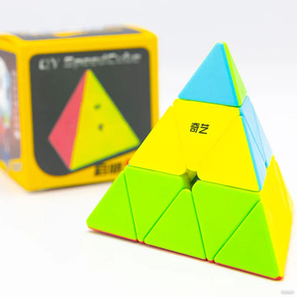 Cubo Pyraminx Qiyi